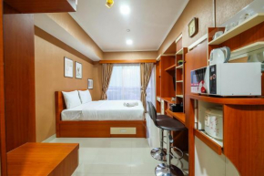 Well Equipped Studio at The Oasis Apartment Cikarang By Travelio